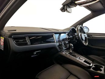 Porsche Macan 3.0T V6 S SUV 5dr Petrol PDK 4WD Euro 6 (s/s) (354 ps)