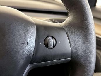 Tesla Model 3 (Dual Motor) Long Range Saloon 4dr Electric Auto 4WDE (346 ps)