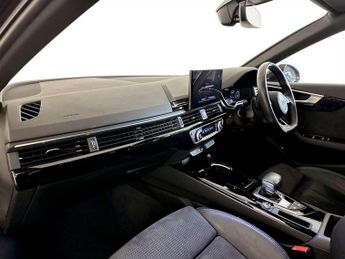 Audi A4 2.0 TFSI 35 Black Edition Saloon 4dr Petrol S Tronic Euro 6 (s/s