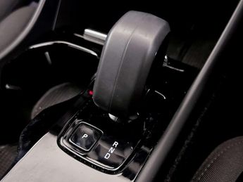 Volvo XC40 Recharge 69kWh Core SUV 5dr Electric Auto (231 ps)