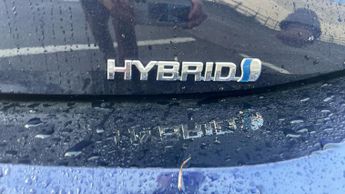 Toyota Corolla 1.8 VVT-h Icon CVT Euro 6 (s/s) 5dr