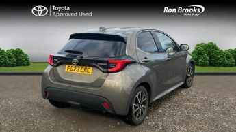 Toyota Yaris 1.5 VVT-h Design E-CVT Euro 6 (s/s) 5dr