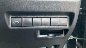 Toyota RAV4 2.5 VVT 18.1kWh Design CVT 4WD Euro 6 (s/s) 5dr