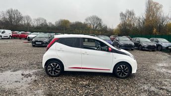 Toyota AYGO 1.0 VVT-i x-trend x-shift Euro 6 5dr (Safety Sense)