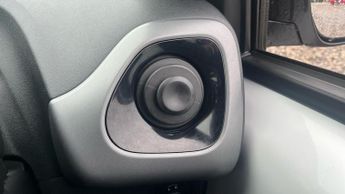 Toyota AYGO 1.0 VVT-i x-trend x-shift Euro 6 5dr (Safety Sense)