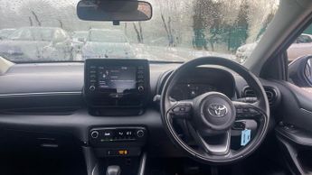 Toyota Yaris 1.5 VVT-h Icon E-CVT Euro 6 (s/s) 5dr