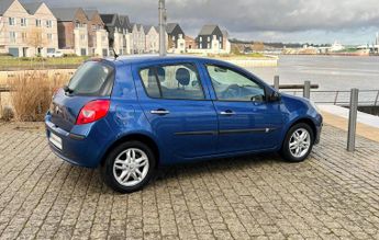 Renault Clio 1.6 VVT Expression 5dr
