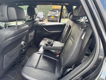 BMW X5 3.0d M Sport SUV 5dr Diesel Auto 4WD Euro 4 (235 ps)