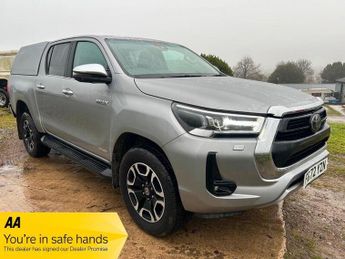 Toyota Hi Lux 2.4 D-4D Invincible Auto 4WD Euro 6 (s/s) 4dr