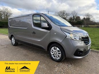 Renault Trafic 1.6 dCi 29 Sport Nav LWB Standard Roof Euro 6 5dr
