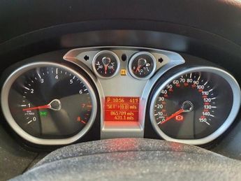 Ford Focus 1.6 Titanium 5dr
