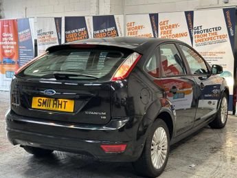 Ford Focus 1.6 Titanium 5dr