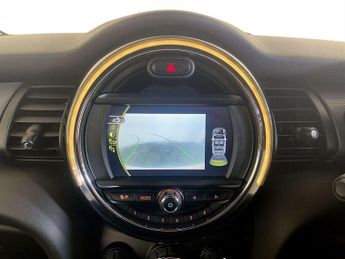 MINI Convertible 1.5 Cooper Convertible 2dr Petrol Manual Euro 6 (s/s) (136 ps)