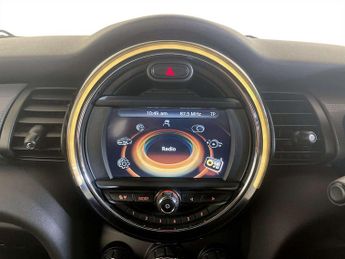 MINI Convertible 1.5 Cooper Convertible 2dr Petrol Manual Euro 6 (s/s) (136 ps)