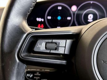Porsche Taycan Performance Plus 93.4kWh 4S Saloon 4dr Electric Auto 4WD (11kW C