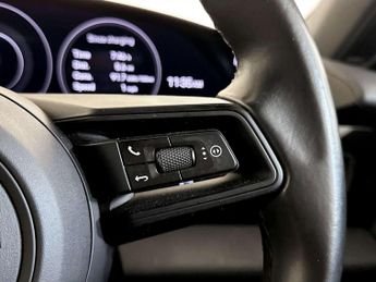 Porsche Taycan Performance Plus 93.4kWh 4S Saloon 4dr Electric Auto 4WD (11kW C