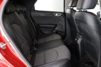 Kia XCeed 1.6 GDi 8.9kWh 3 DCT Euro 6 (s/s) 5dr