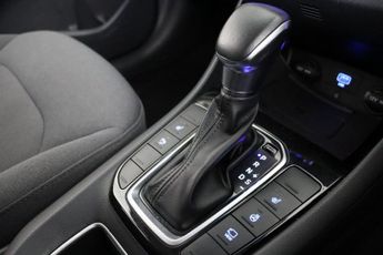 Hyundai IONIQ 1.6 h-GDi Premium DCT Euro 6 (s/s) 5dr
