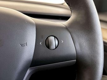 Tesla Model 3 (Dual Motor) Long Range Saloon 4dr Electric Auto 4WDE (346 ps)