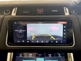 Land Rover Range Rover Sport 4.4 SD V8 Autobiography Dynamic SUV 5dr Diesel Auto 4WD Euro 6 (