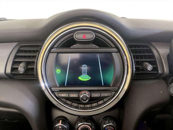 MINI Convertible 1.5 Cooper Classic Convertible 2dr Petrol Manual Euro 6 (s/s) (1