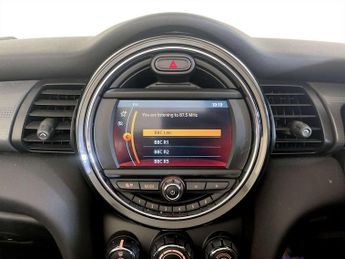 MINI Convertible 1.5 Cooper Classic Convertible 2dr Petrol Manual Euro 6 (s/s) (1