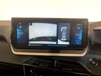 Peugeot E-2008 50kWh GT Premium SUV 5dr Electric Auto (136 ps)