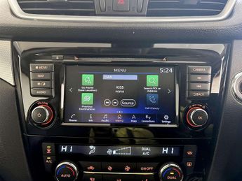 Nissan Qashqai 1.3 DIG-T Tekna SUV 5dr Petrol Manual Euro 6 (s/s) (160 ps)