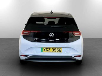 Volkswagen ID.3 Pro 58kWh Family Hatchback 5dr Electric Auto (145 ps)