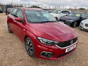 Fiat Tipo 1.4 MPI Lounge Euro 6 5dr