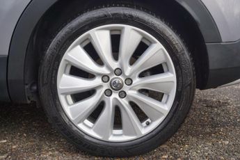 Vauxhall Grandland X 1.2 Turbo Elite Nav Auto Euro 6 (s/s) 5dr