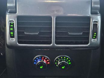 Land Rover Range Rover 4.4 TD V8 Vogue Auto 4WD Euro 5 5dr