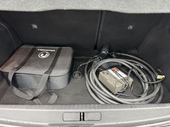 Vauxhall Corsa Electric 50kWh SE Nav Auto 5dr (7.4Kw Charger)