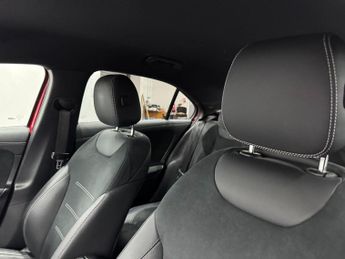Mercedes-Benz A Class 1.3 A180 AMG Line Edition (Executive) 7G-DCT Euro 6 (s/s) 4dr