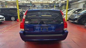 Volvo V70 2.4 ocean race blue auto ulez free
