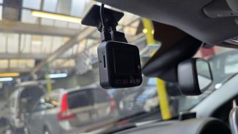 Jaguar XF 2.0I PORTFOLIO ULEZ FREE LOW MILEAGE