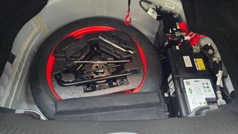 Jaguar XF 2.0I PORTFOLIO ULEZ FREE LOW MILEAGE