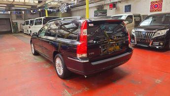 Volvo V70 2.4 SE AUTO PETROL ULEZ FREE