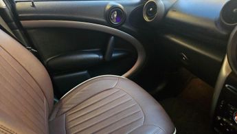 MINI Countryman 1.6 Cooper SUV 5dr Petrol Auto Euro 6 (122 ps)