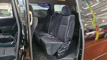 Toyota Vellfire 2.4 Auto petrol 8 seats Ulez Free
