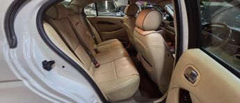 Jaguar S-Type 3.0 v6 se Rare White Ulez Free