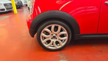 MINI Cooper 1.6 Cooper S Auto Euro 5