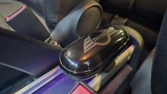 MINI Countryman 1.6 Cooper SUV 5dr Petrol Auto Euro 6 (122 ps)