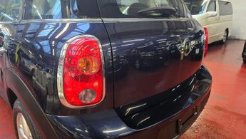 MINI Countryman 1.6 Cooper SUV 5dr Petrol Auto Euro 6 (122 ps)