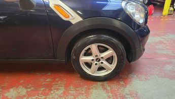 MINI Countryman 1.6 Cooper SUV 5dr Petrol Auto Euro 6 (122 ps)