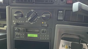 Volvo 850 2.0 20v SE 5dr