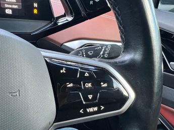 Volkswagen ID.4 Pro Performance 77kWh Life Auto 5dr