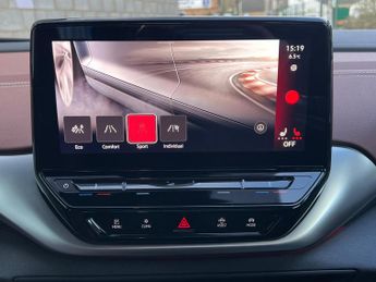 Volkswagen ID.4 Pro Performance 77kWh Life Auto 5dr