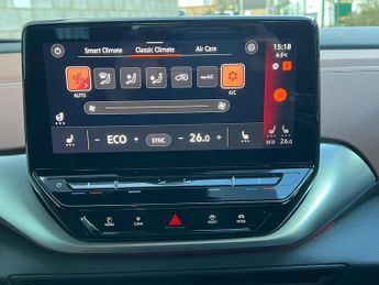 Volkswagen ID.4 Pro Performance 77kWh Life Auto 5dr