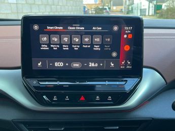 Volkswagen ID.4 Pro Performance 77kWh Life Auto 5dr